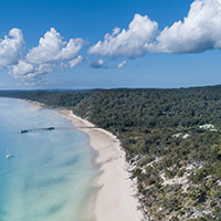 Kingfisher Bay Resort